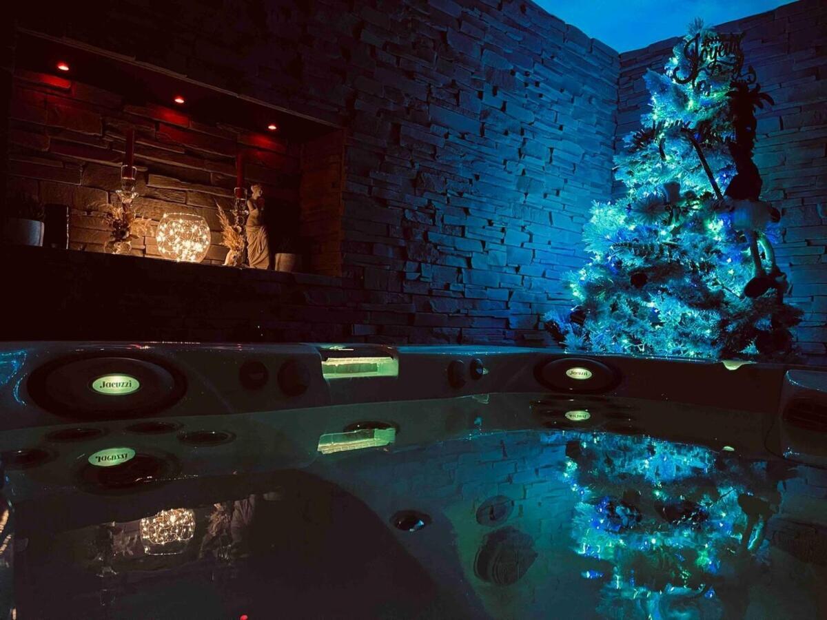 O Venus Spa Sin-le-Noble Dış mekan fotoğraf